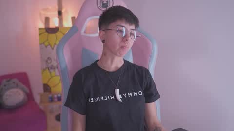 Blue  online show from 27, 11, 2025