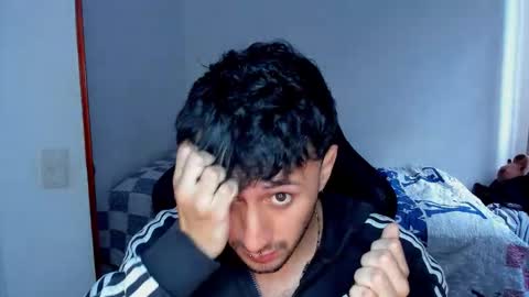 Twitter BreddTommy IG tommy bredd online show from 25, 2, 2026