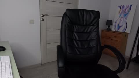  tommy burnzzz  online show from 30, 12, 2024