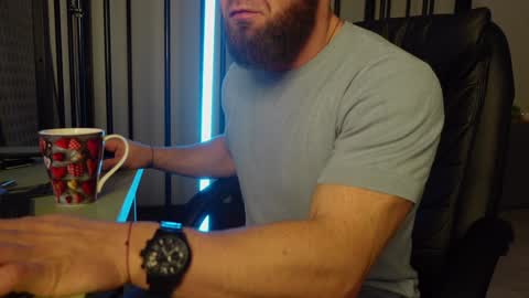  tommy burnzzz  online show from 19, 1, 2025