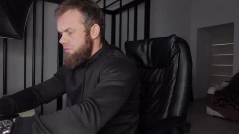  tommy burnzzz  online show from 5, 3, 2025