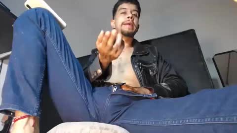 Snapshot of tommy_c0rtez chatting on 10, 2, 2025 Thomas online show from 10, 2, 2025