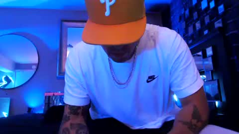 Snapshot of tommy_knuckles chatting on 28, 6, 2026 Tommy online show from 28, 6, 2026