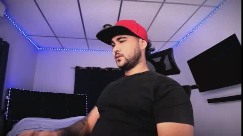 tommy_sccott online show from 7, 2, 2026