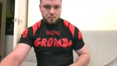 tommyy19901 online show from 15, 12, 2024