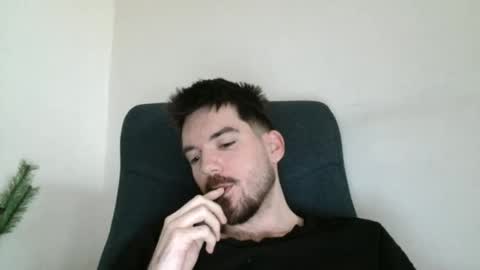 Onlyfans - Tomylind keep you in touch there online show from 1, 5, 2026