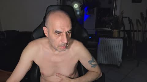 Snapshot of toninspektor chatting on 5, 11, 2025 toninspektor online show from 5, 11, 2025