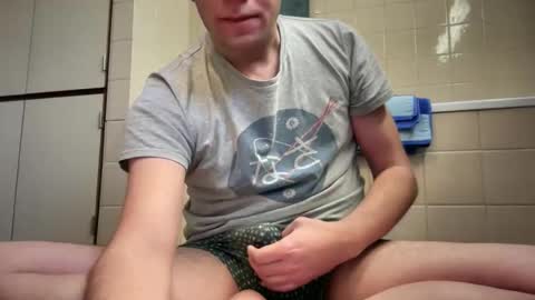 Snapshot of tonisun chatting on 7, 1, 2026 tonisun online show from 7, 1, 2026