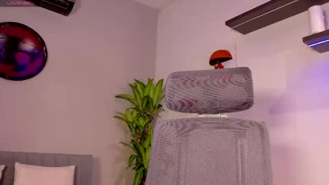Snapshot of tony_muscle1 chatting on 25, 5, 2026 tony muscle1 online show from 25, 5, 2026