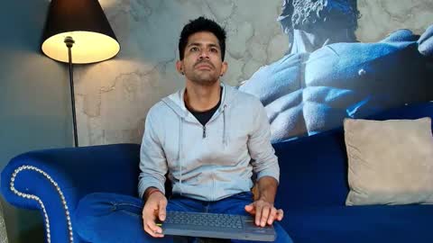 Snapshot of tonycosta_ chatting on 16, 10, 2025 Tony online show from 16, 10, 2025