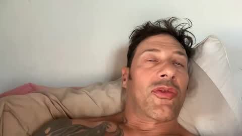 Snapshot of tonygee8 chatting on 22, 9, 2025 tonygee8 online show from 22, 9, 2025