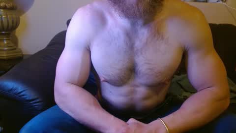 Snapshot of tonymontanna01 chatting on 25, 2, 2025 travis online show from 25, 2, 2025