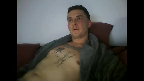 tonystrawberry online show from 12, 2, 2026