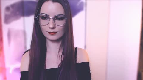 Snapshot of too_beautiful chatting on 24, 1, 2025 Elizabeth online show from 24, 1, 2025