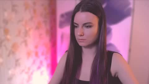 Snapshot of too_beautiful chatting on 2, 3, 2025 Elizabeth online show from 2, 3, 2025