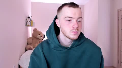 Snapshot of toohornyserj chatting on 14, 1, 2025 toohornyserj online show from 14, 1, 2025