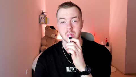 Snapshot of toohornyserj chatting on 15, 1, 2025 toohornyserj online show from 15, 1, 2025