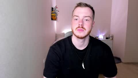 Snapshot of toohornyserj chatting on 23, 9, 2025 toohornyserj online show from 23, 9, 2025