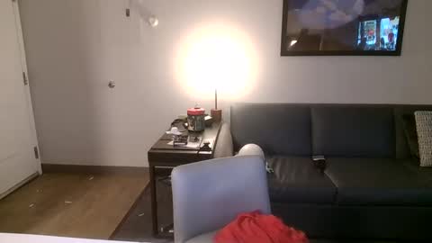 toomuchsmoke online show from 6, 2, 2025