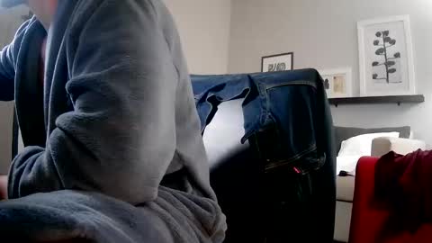 toomuchsmoke online show from 6, 10, 2025