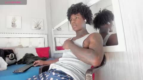 Snapshot of toower_ chatting on 19, 2, 2026 T O W E R online show from 19, 2, 2026