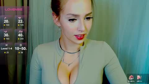 Snapshot of top_twins chatting on 21, 1, 2025 Yara online show from 21, 1, 2025