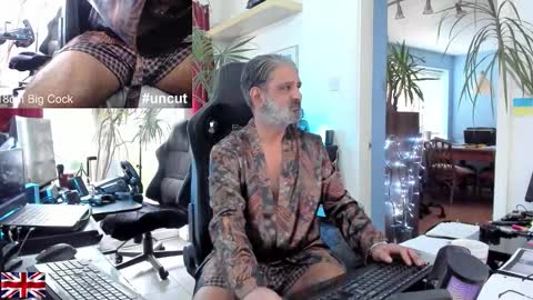 Snapshot of topalphaboss chatting on 5, 10, 2025 topalphaboss online show from 5, 10, 2025