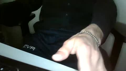 Snapshot of topg84 chatting on 27, 4, 2026 Topg84 online show from 27, 4, 2026