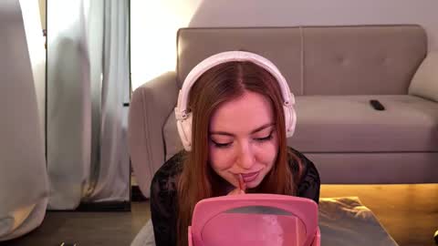 Snapshot of topwitch chatting on 11, 3, 2026 Lina Next stream January 4 11am UTC 0 online show from 11, 3, 2026