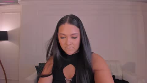 Tori Cross online show from 13, 11, 2025