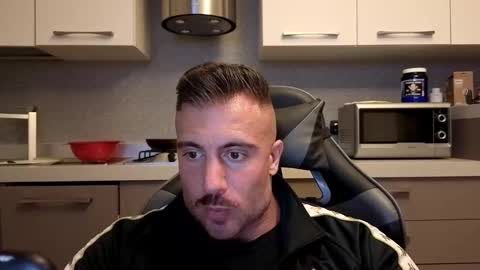 toro_arrapato online show from 28, 11, 2025