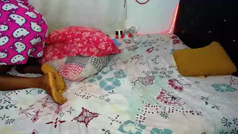 Snapshot of tory_montannaxx chatting on 24, 1, 2025 tory_montannaxx online show from 24, 1, 2025