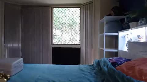 Milly online show from 9, 10, 2025