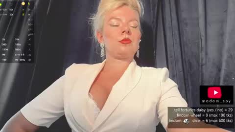 Snapshot of totally_spy chatting on 2, 8, 2026 Madam Viktoria Vacation in Portugal 2811 - 0412 online show from 2, 8, 2026