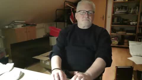 Snapshot of toto758 chatting on 20, 11, 2025 toto758 online show from 20, 11, 2025