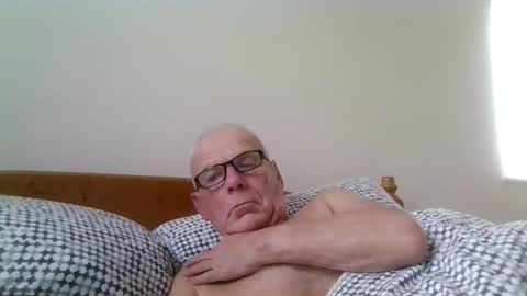 Snapshot of touche5656607203 chatting on 31, 10, 2025 touche5656607203 online show from 31, 10, 2025