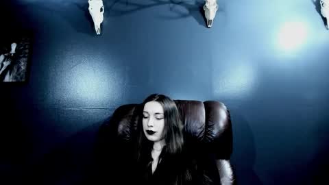 toxicdomme online show from 12, 1, 2026