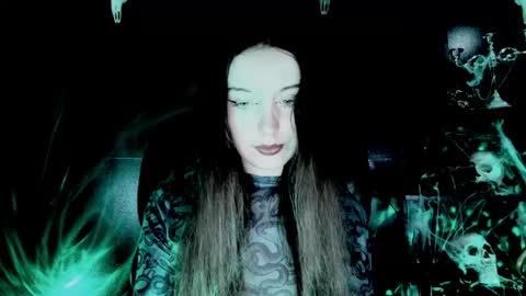 toxicdomme online show from 20, 5, 2026