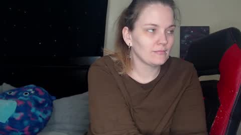 Lilly Miss Mistress Goddess Maam Queen Boss online show from 15, 1, 2025