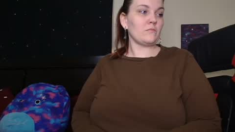 Lilly Miss Mistress Goddess Maam Queen Boss online show from 27, 9, 2025