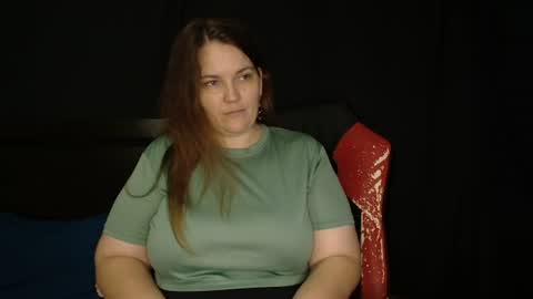 Snapshot of toxiclilly chatting on 20, 7, 2026 Lilly Miss Mistress Goddess Maam Queen Boss online show from 20, 7, 2026