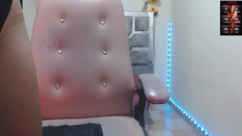 Snapshot of toxxxic_cams chatting on 23, 3, 2026 toxca69 online show from 23, 3, 2026