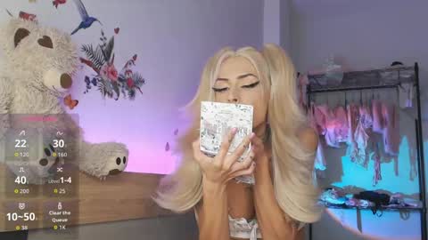 Snapshot of trans_ballerina chatting on 29, 5, 2026 trans ballerina online show from 29, 5, 2026