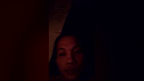 Amor  THUMBS-UP ME online show from 3, 3, 2026