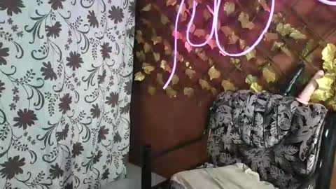 Snapshot of transandrea18 chatting on 4, 5, 2026 transandrea18 online show from 4, 5, 2026