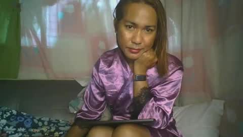 transhottie28 online show from 13, 2, 2025