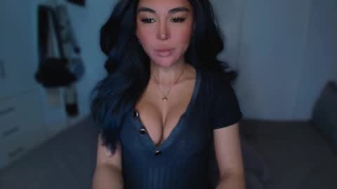 Snapshot of transnextdoor_ chatting on 11, 3, 2025 ALMIGHTY GODDESS VALENTINA online show from 11, 3, 2025