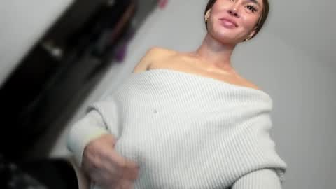 ALMIGHTY GODDESS VALENTINA online show from 15, 5, 2026