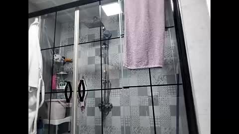 Big Head Cock online show from 16, 2, 2026