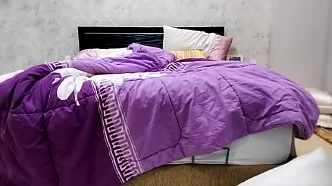 Big Head Cock online show from 10, 5, 2026